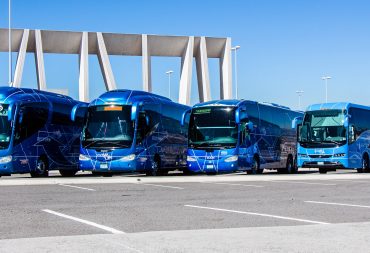 ¿Cuánto cuesta rentar un autobús? Factores que influyen en el costo de tu viaje